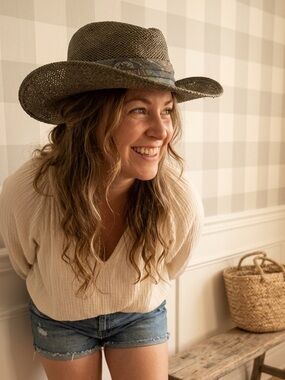 Vintage Woven Straw Cowboy Hat with Blue Paisley Band - Olive Large